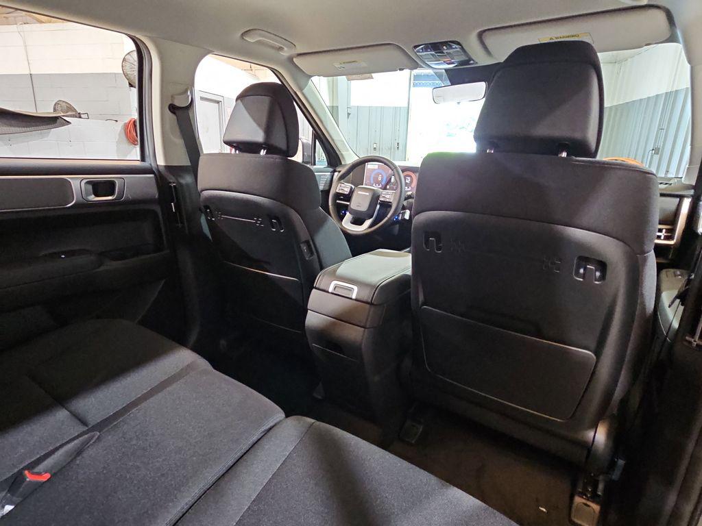 2026 Hyundai Santa Fe SE - Photo 11