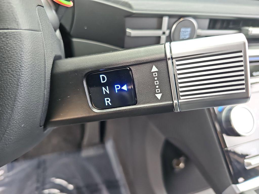 2026 Hyundai Santa Fe Limited - Photo 26