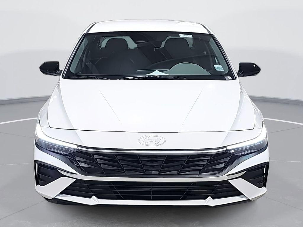 New 2026 Hyundai Elantra SEL Sport Sedan