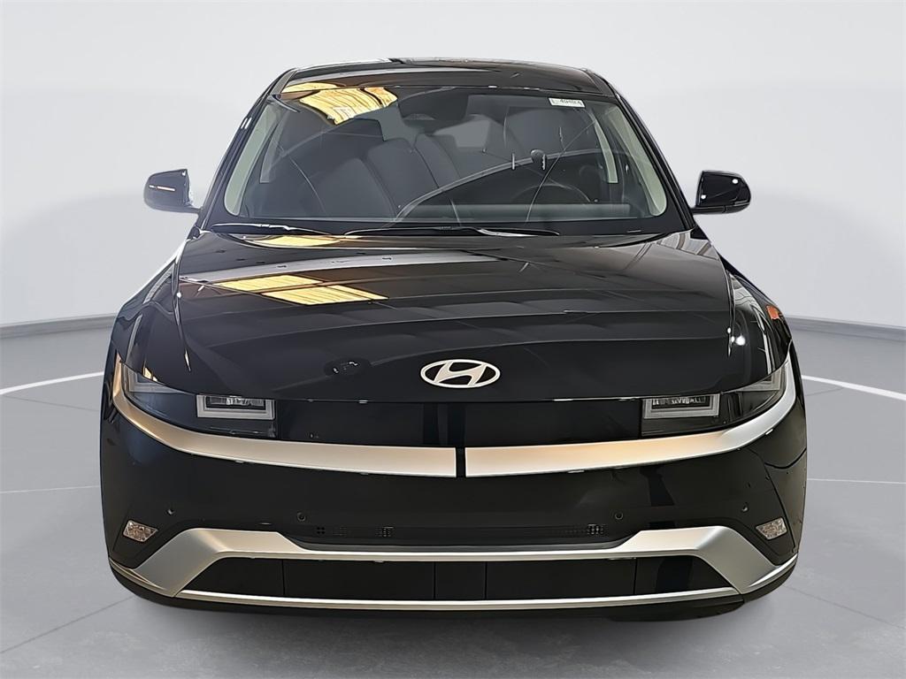 2026 Hyundai Ioniq 5 SEL photo 2