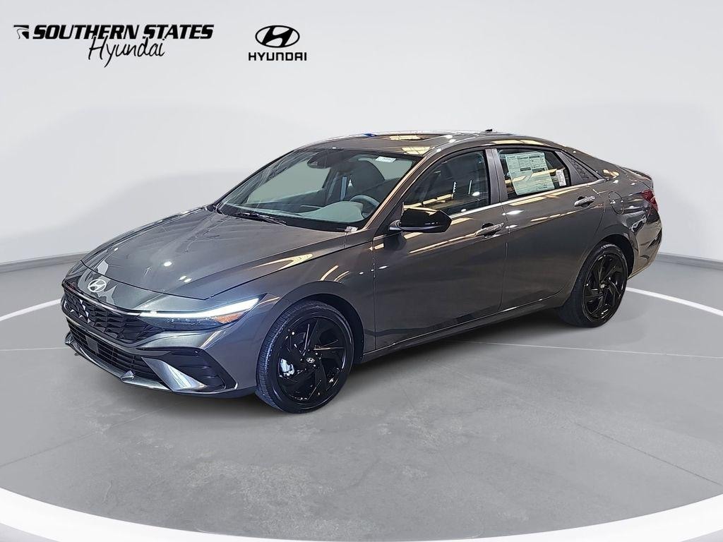 New 2026 Hyundai Elantra SEL Sport Premium Sedan