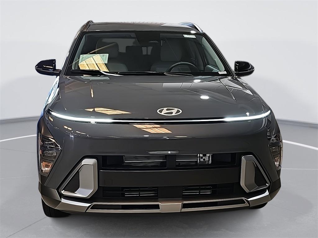 2026 Hyundai Kona SEL photo 2