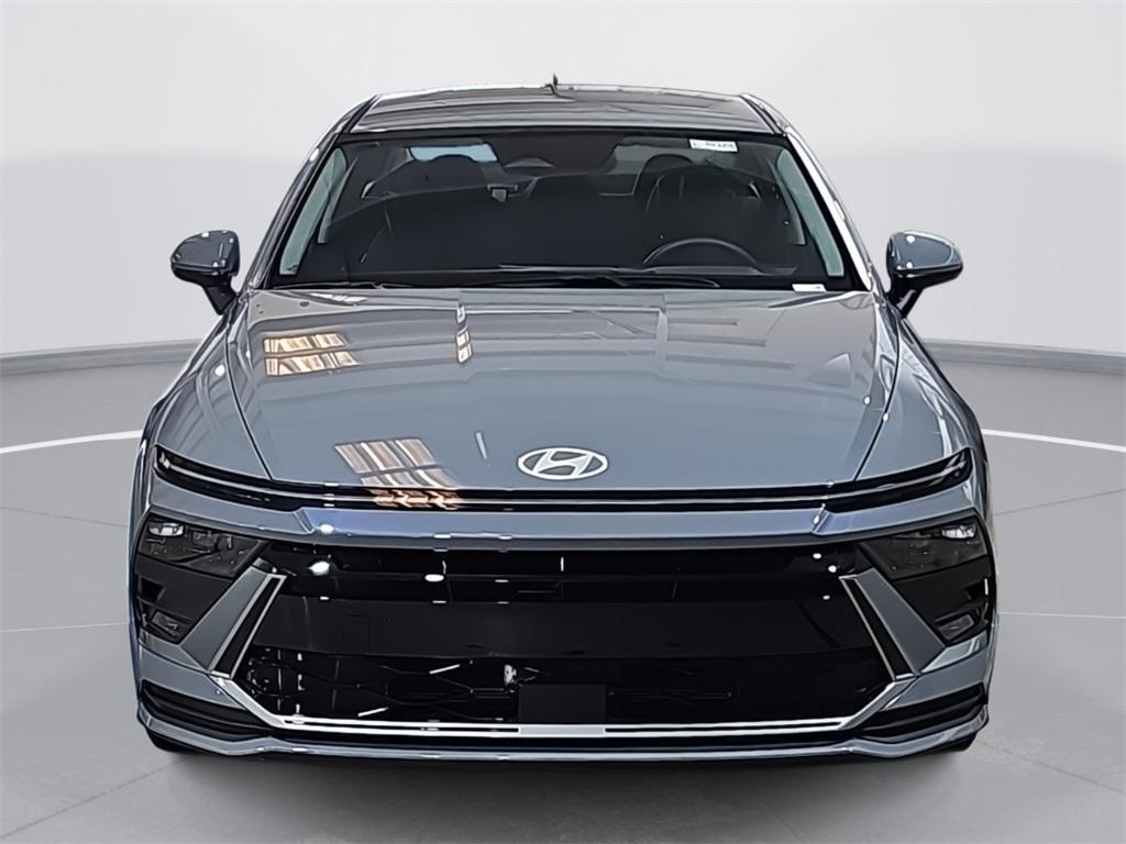 2026 Hyundai Sonata Hybrid Blue photo 2