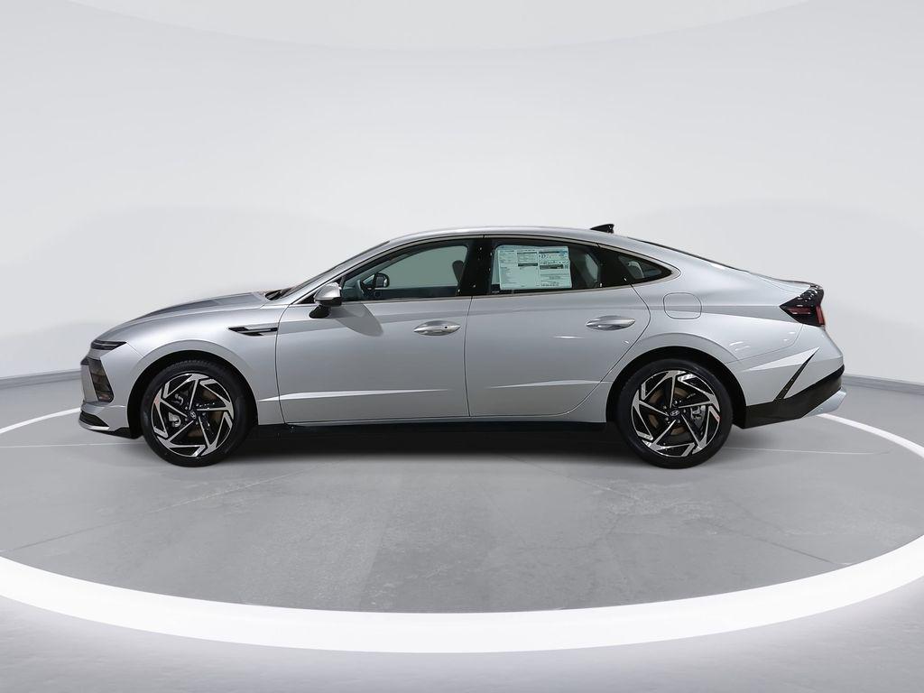 2026 Hyundai Sonata SEL - Photo 8