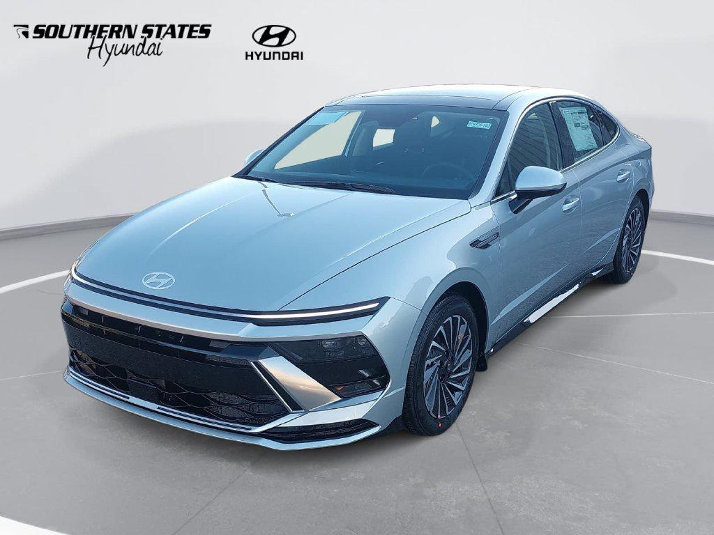 2027 Hyundai Sonata Hybrid Sedan 