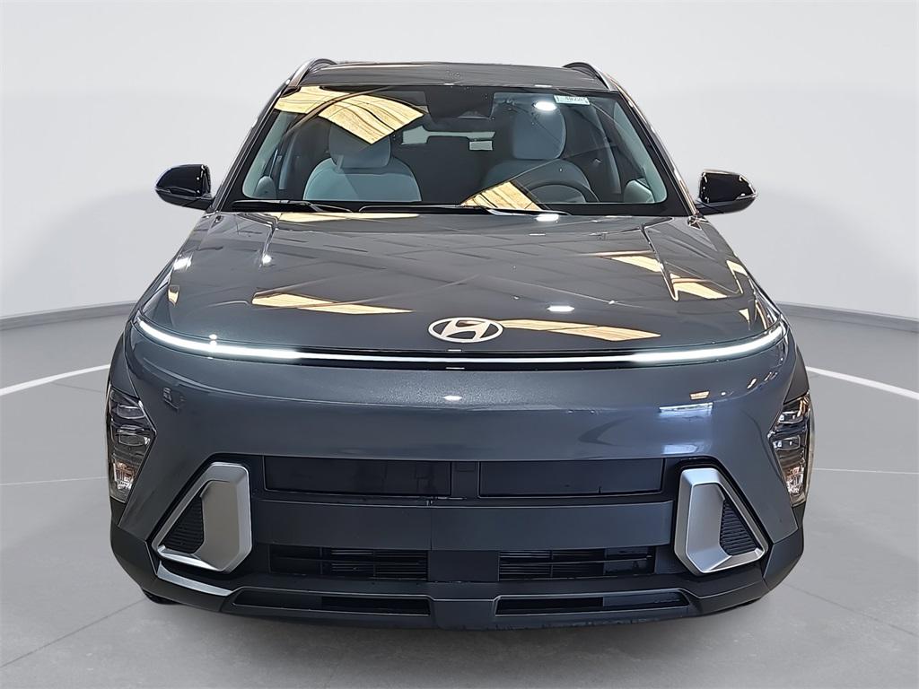 2026 Hyundai Kona SEL photo 2
