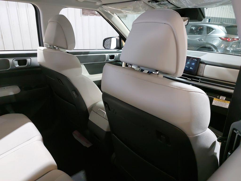 2026 Hyundai Santa Fe SE - Photo 11