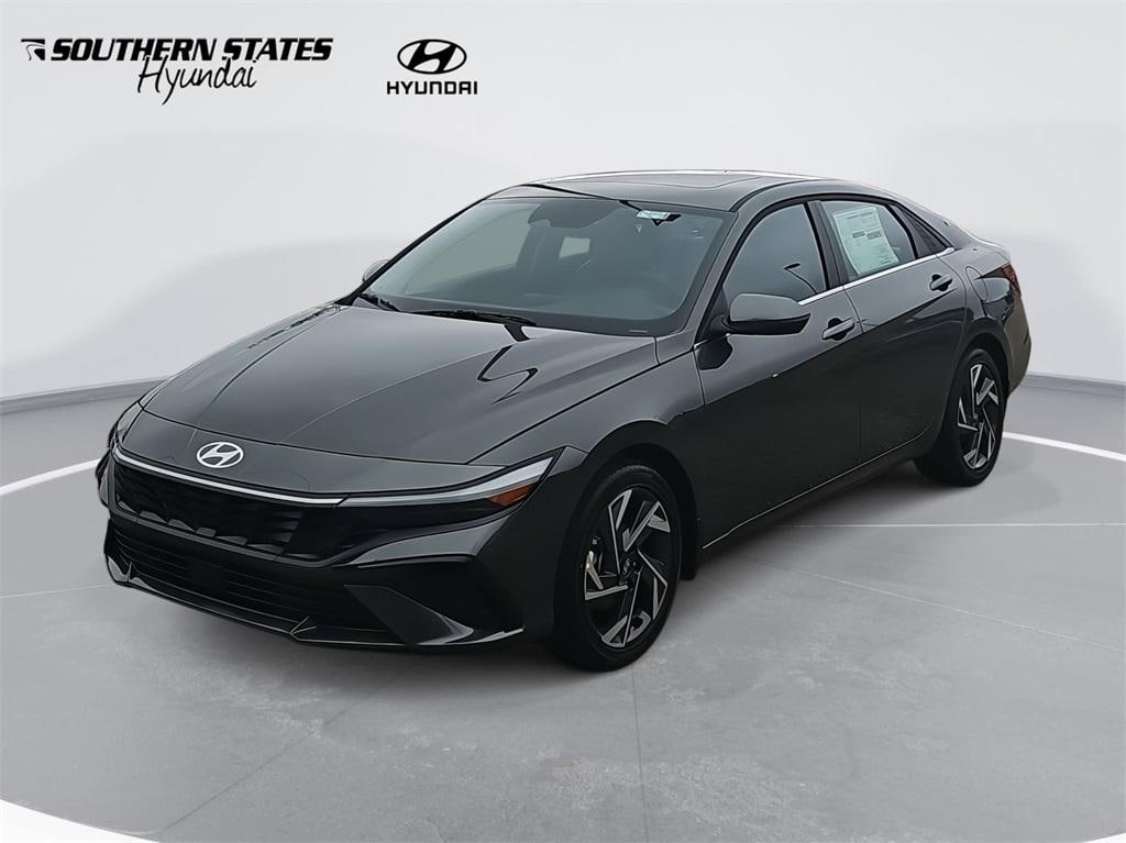 New 2026 Hyundai Elantra Hybrid Limited Sedan