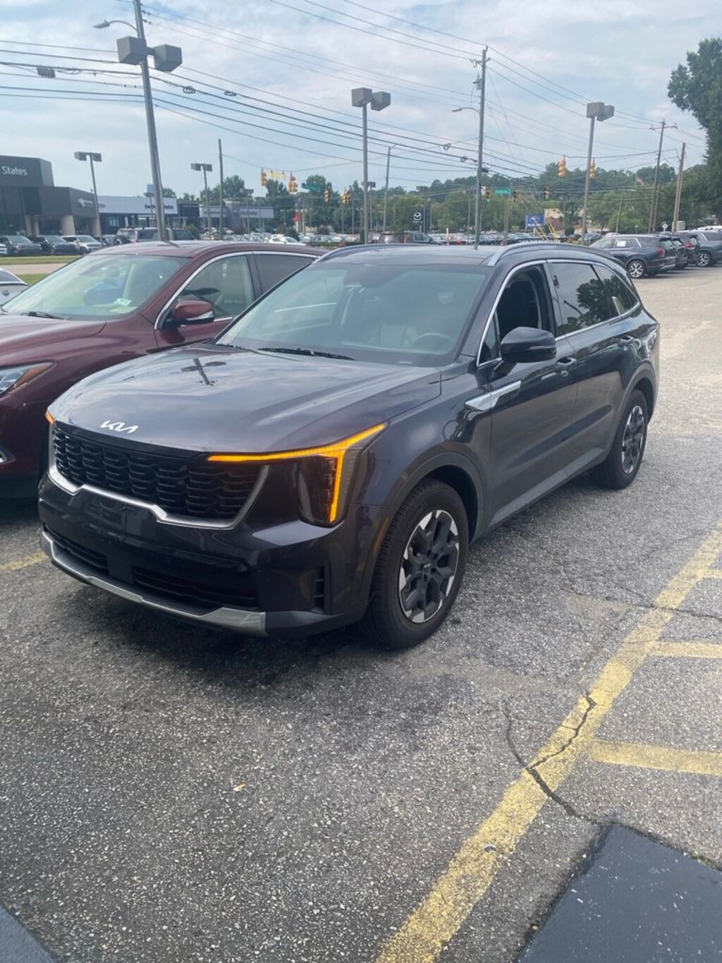 Used 2025 Kia Sorento S SUV