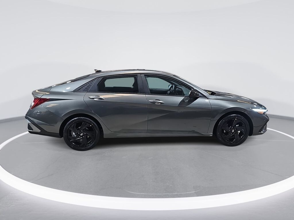 New 2026 Hyundai Elantra Hybrid SEL Sport Sedan