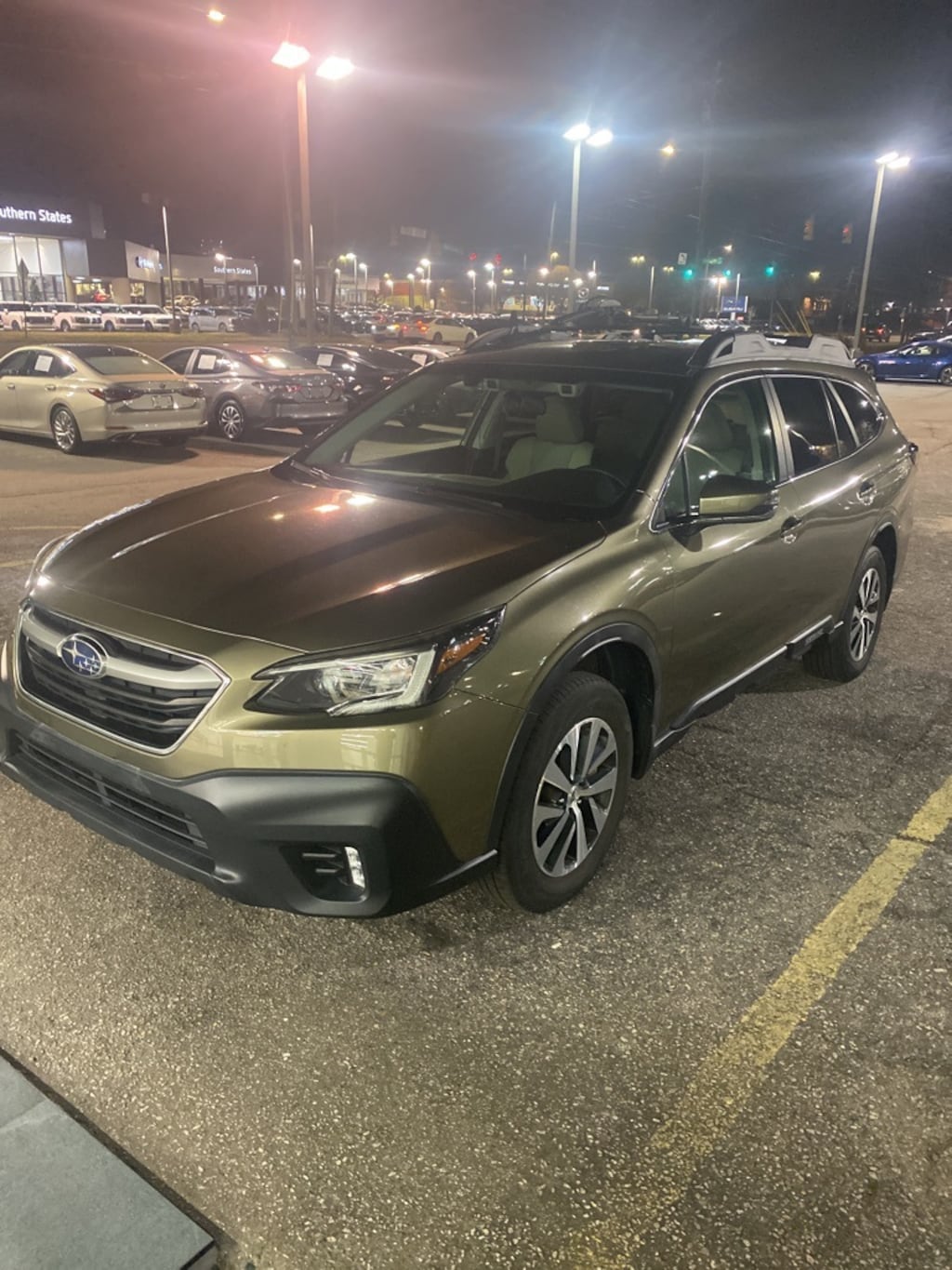 Used 2021 Subaru Outback Premium SUV