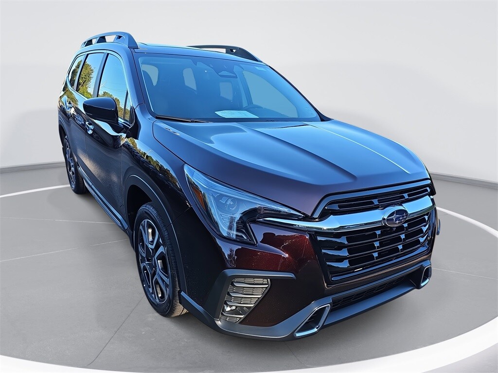 2025 Subaru Ascent Touring photo 3