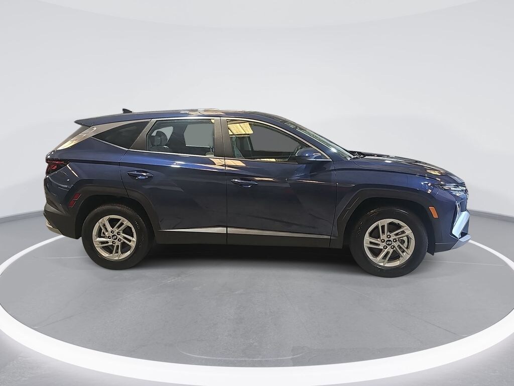 Used 2025 Hyundai Tucson SE SUV