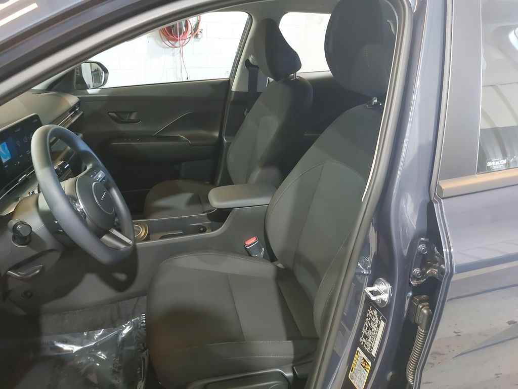 2026 Hyundai Kona SE - Photo 15