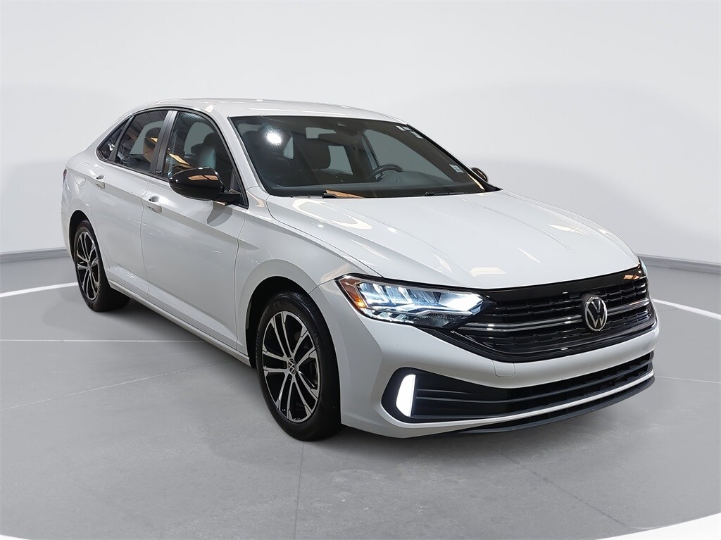 2023 Volkswagen Jetta 1.5T Sport photo 3