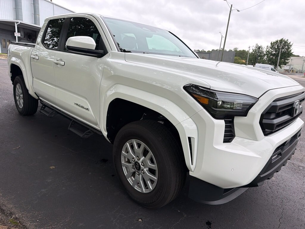 Used 2024 Toyota Tacoma SR5 Truck
