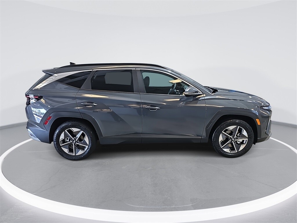 New 2026 Hyundai Tucson SEL SUV