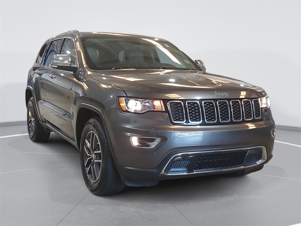 Used 2018 Jeep Grand Cherokee Limited SUV