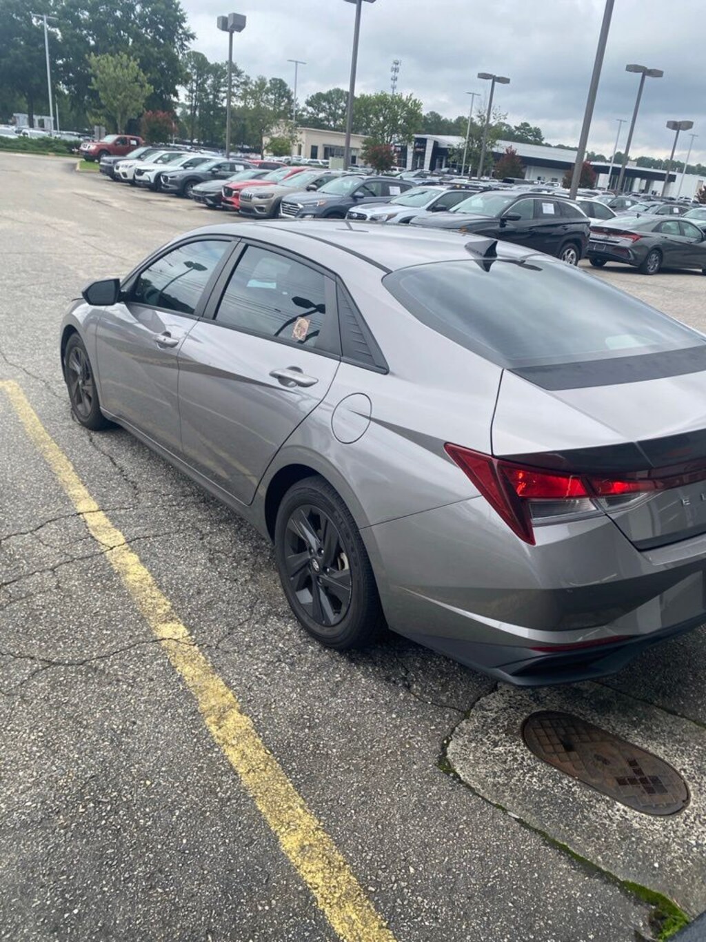 Used 2022 Hyundai Elantra SEL Sedan