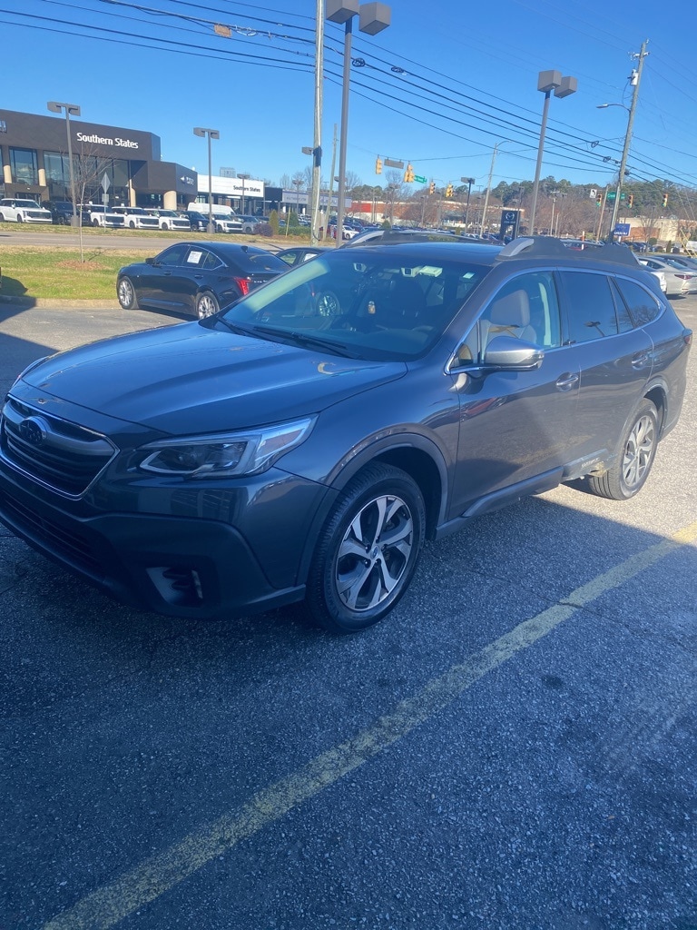 2020 Subaru Outback Touring's photo