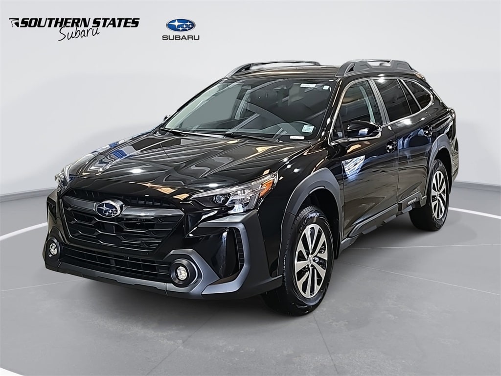 2025 Subaru Outback Premium's photo