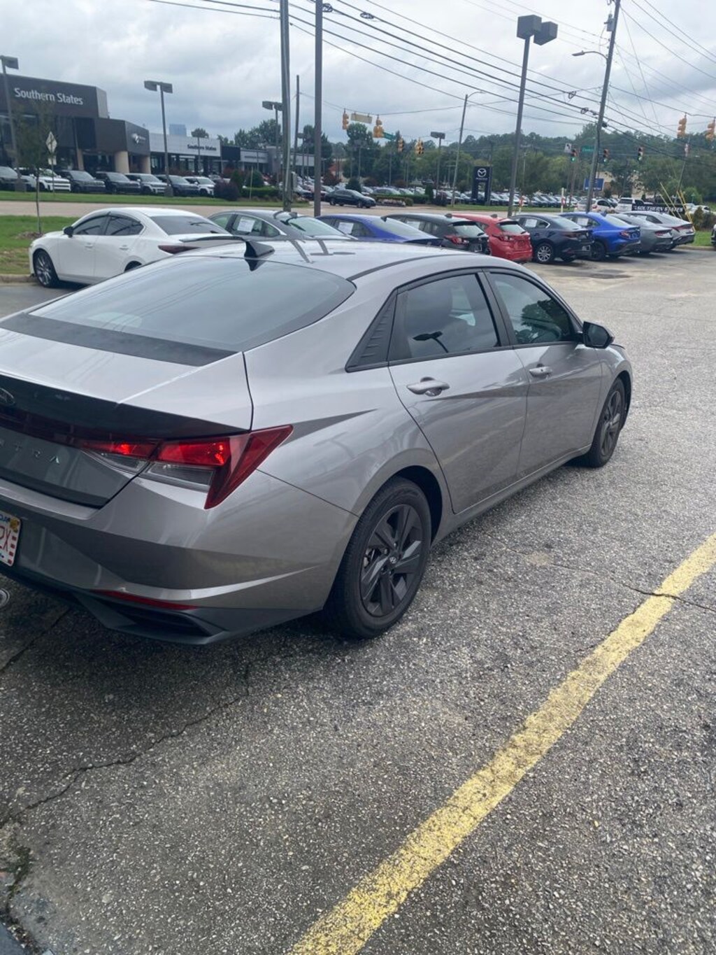 Used 2022 Hyundai Elantra SEL Sedan