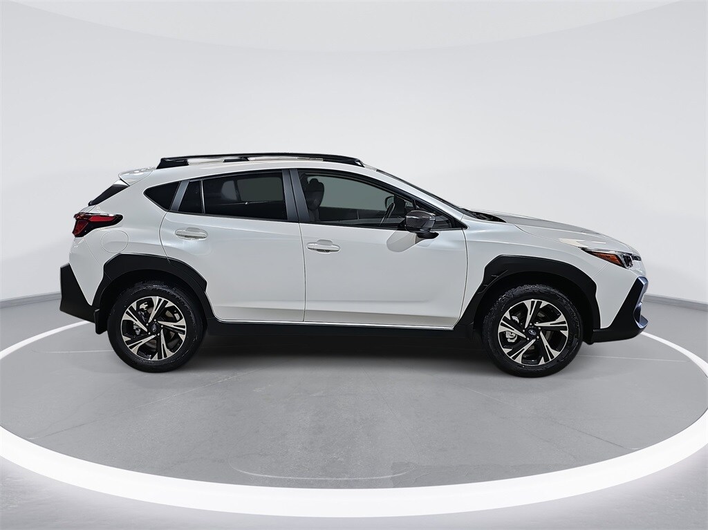 2025 Subaru Crosstrek Premium photo 3