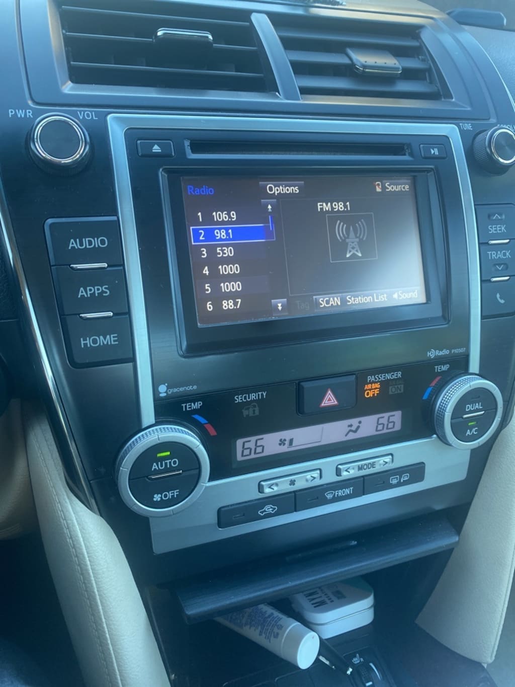 Used 2014 Toyota Camry XLE Sedan