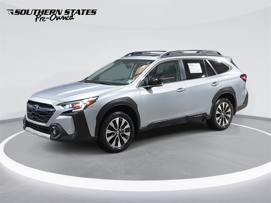 2023 Subaru Outback Limited's photo