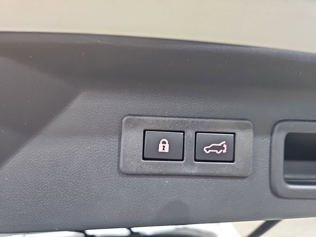 2026 Subaru Forester Premium - Photo 13