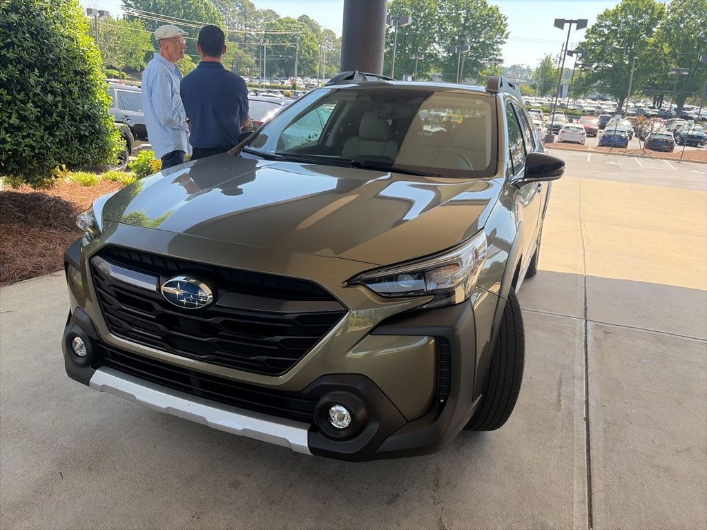 Used 2024 Subaru Outback Limited SUV