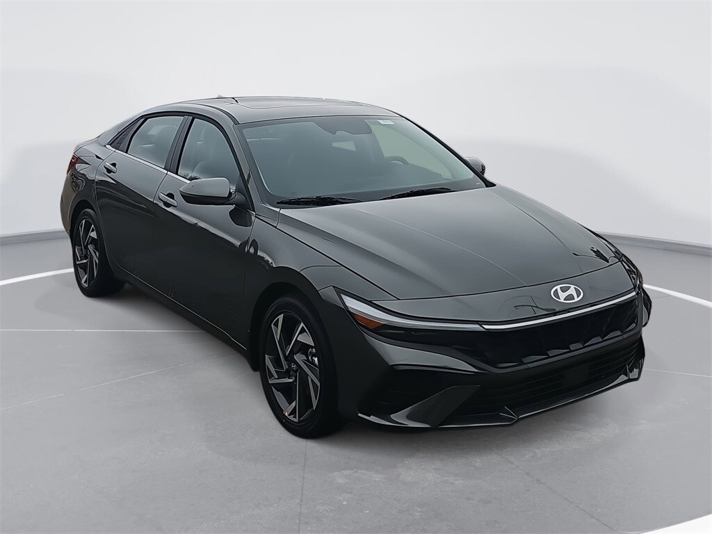 New 2026 Hyundai Elantra Hybrid Limited Sedan