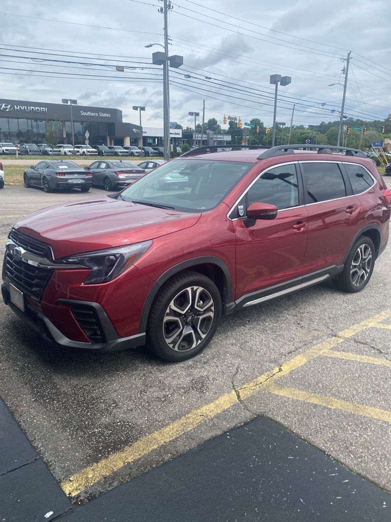 2023 Subaru Ascent Limited 7 Passenger's photo
