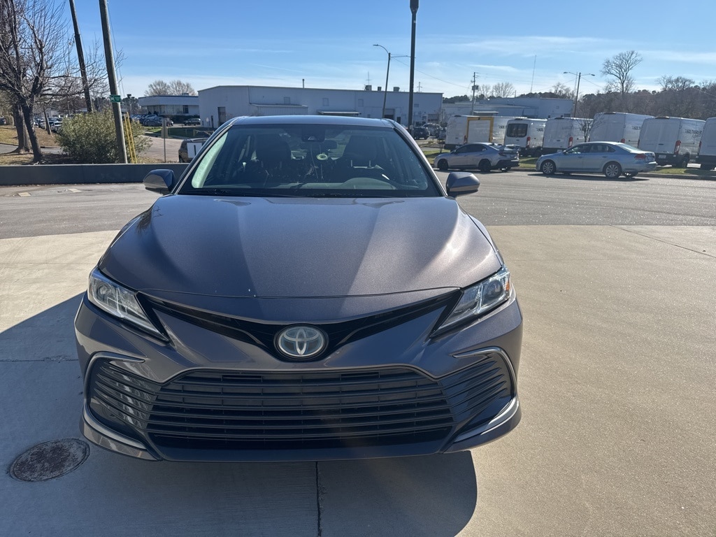 Used 2022 Toyota Camry Hybrid LE Sedan