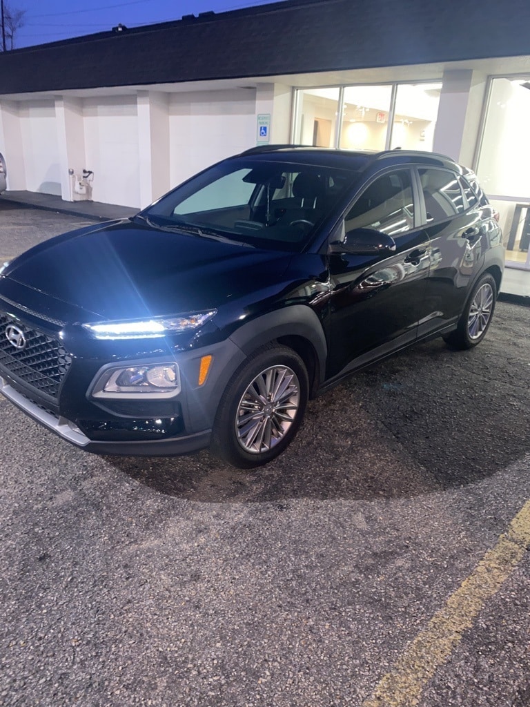 2021 Hyundai Kona SEL Plus's photo