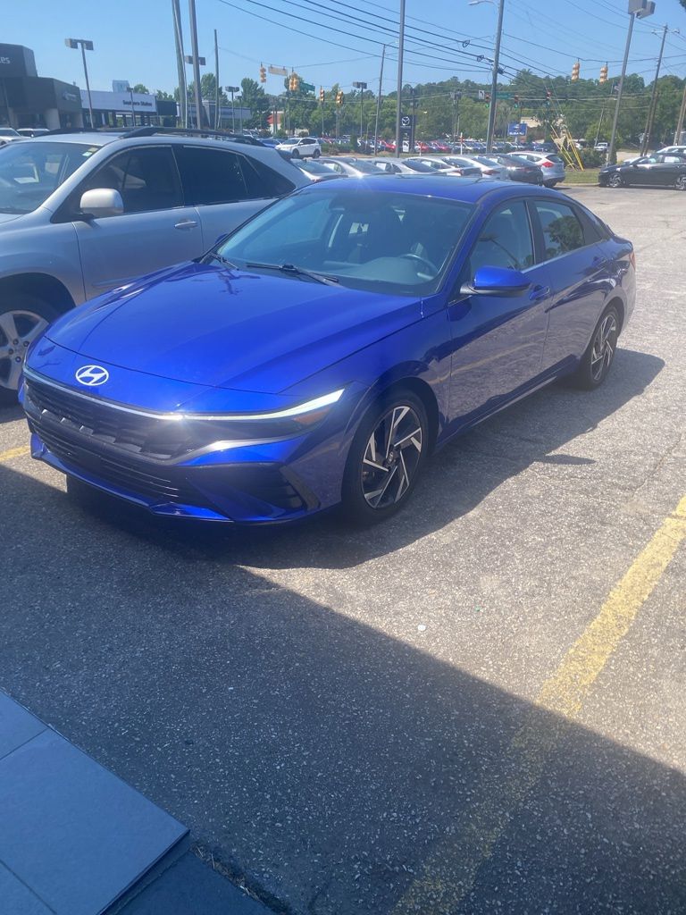 2024 Hyundai Elantra 2.0 SEL IVT's photo