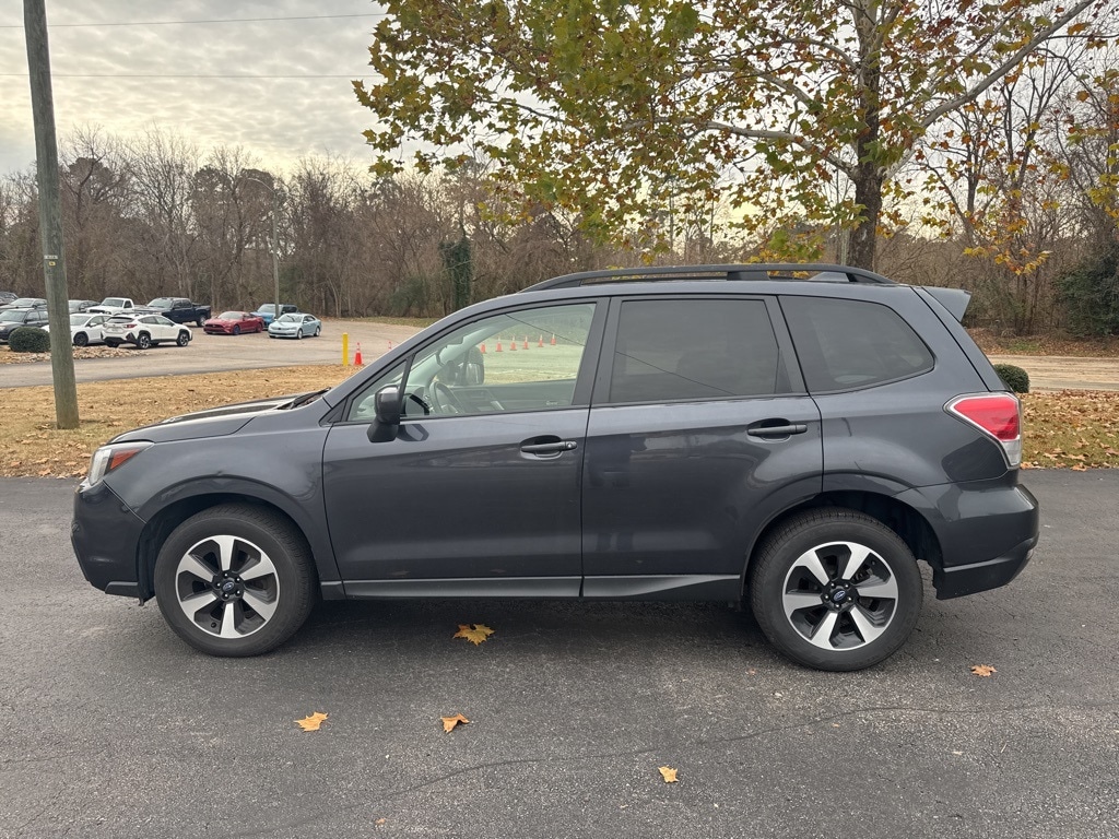 Used 2017 Subaru Forester 2.5i Premium SUV