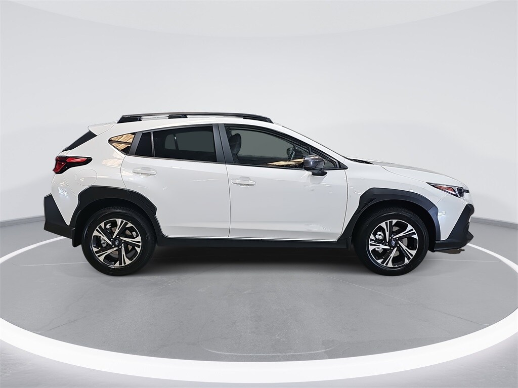 2025 Subaru Crosstrek Premium photo 4