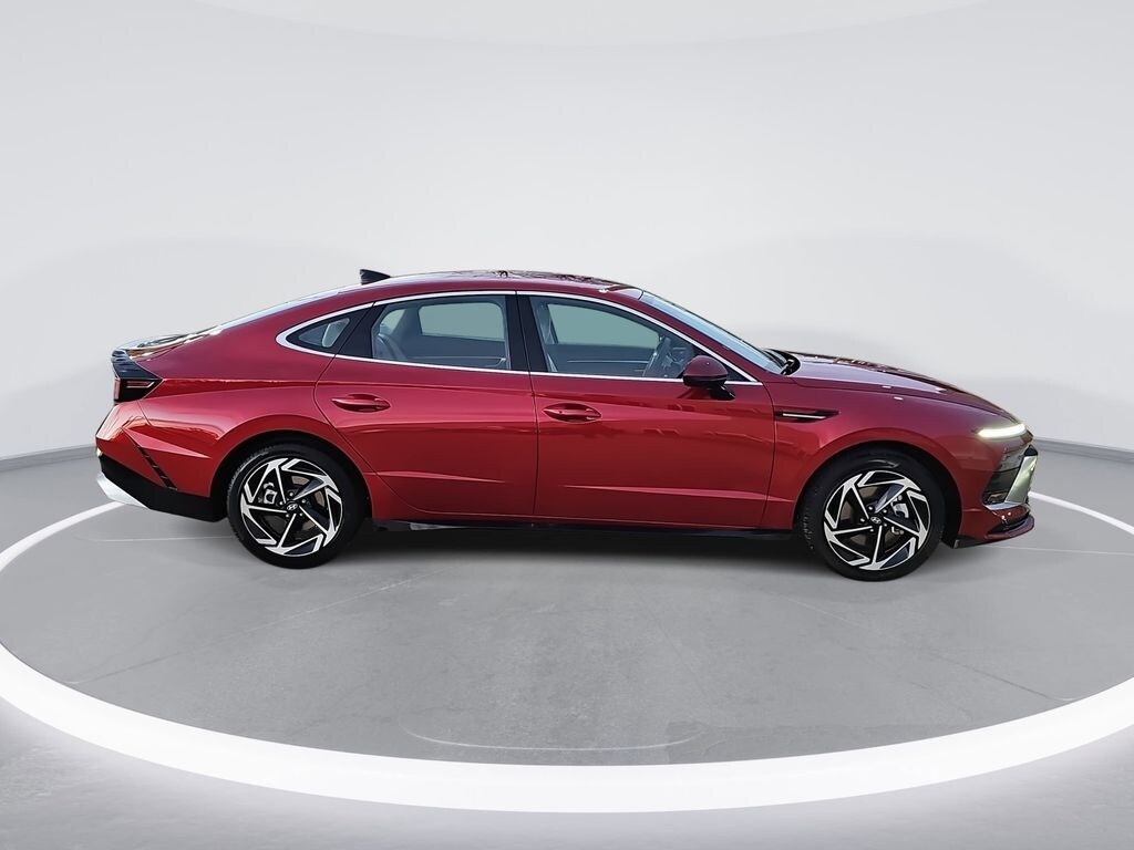 New 2026 Hyundai Sonata SEL Sport Sedan
