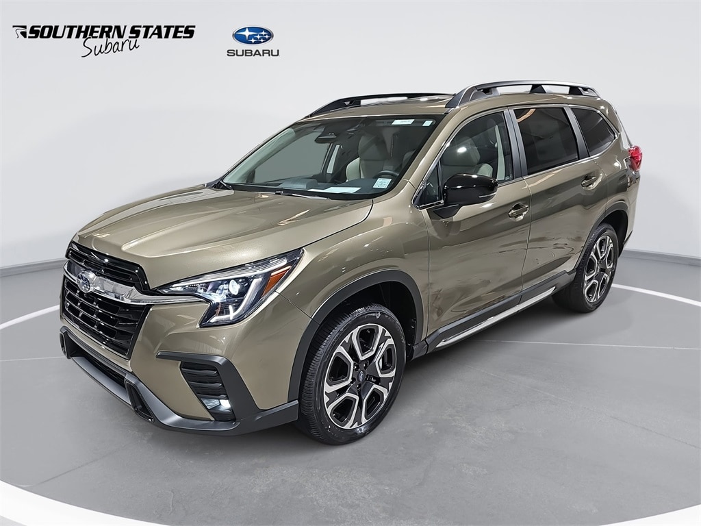 2026 Subaru Ascent Limited's photo