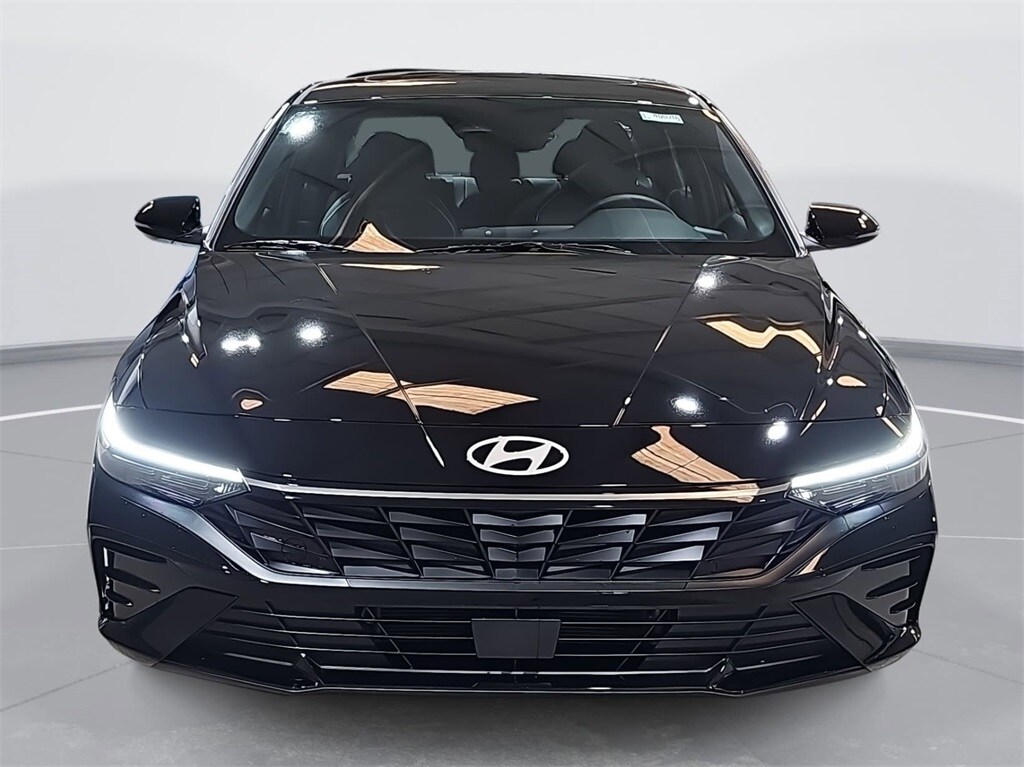 New 2026 Hyundai Elantra Hybrid Limited Sedan