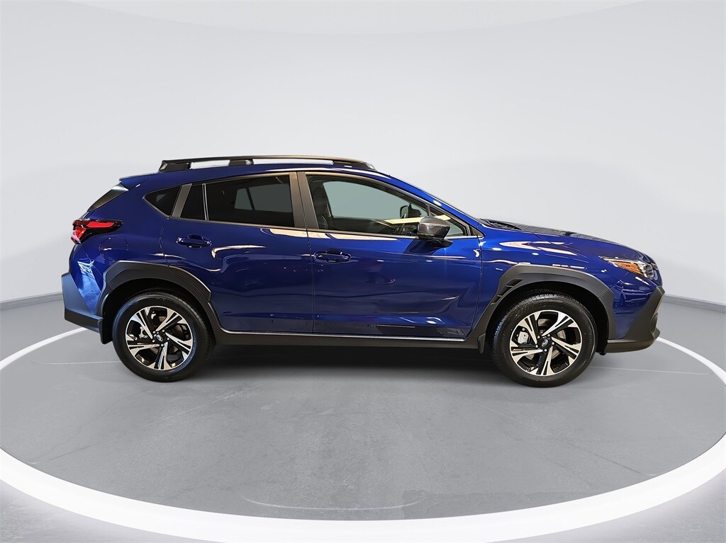 2025 Subaru Crosstrek Premium photo 4