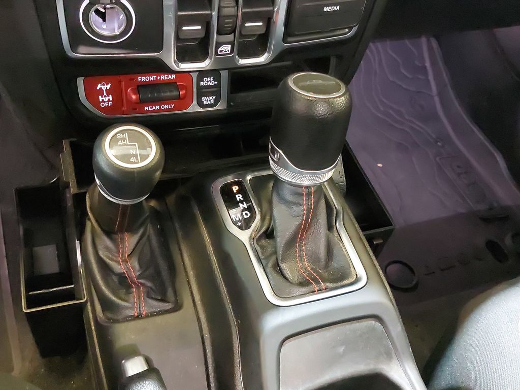 2020 Jeep Gladiator Rubicon - Photo 25
