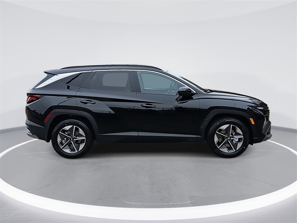 New 2026 Hyundai Tucson SEL SUV