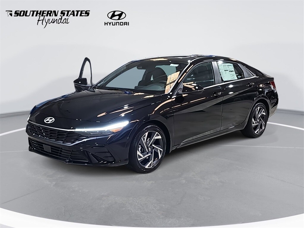 New 2026 Hyundai Elantra Hybrid Limited Sedan
