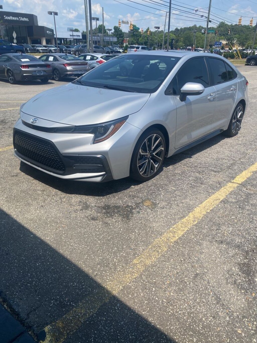 Used 2020 Toyota Corolla SE Sedan