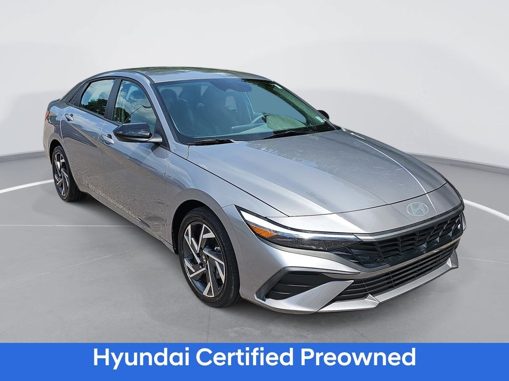 Used 2025 Hyundai Elantra Hybrid SEL Sport Sedan
