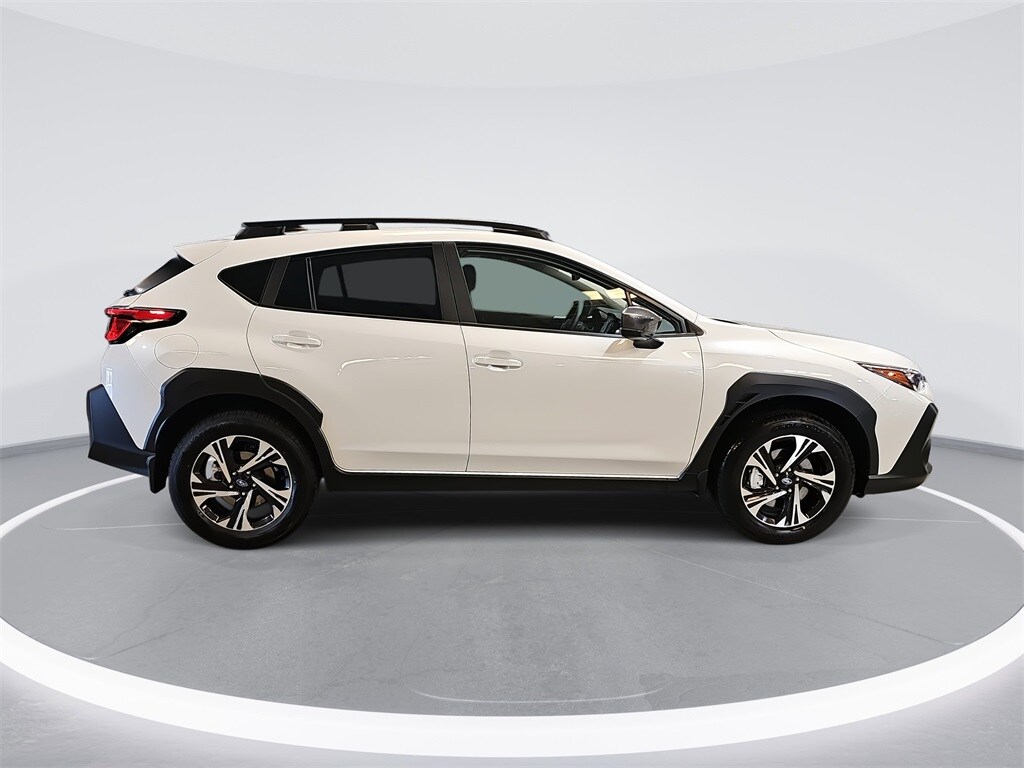 2025 Subaru Crosstrek Premium photo 3