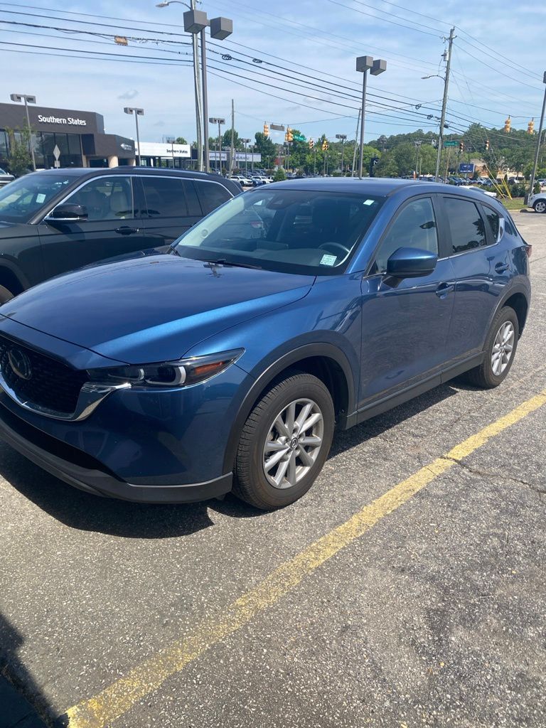 2023 Mazda CX-5 S Select Package Auto AWD's photo