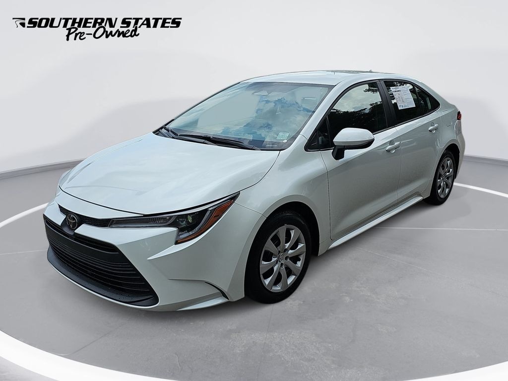 Used 2024 Toyota Corolla LE Sedan
